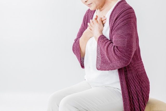 息苦しい状態の女性