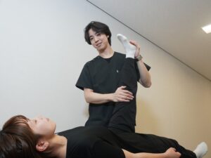 NAORU整体 笹塚院　施術風景